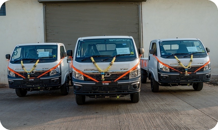 Fertiliser Delivery Trucks